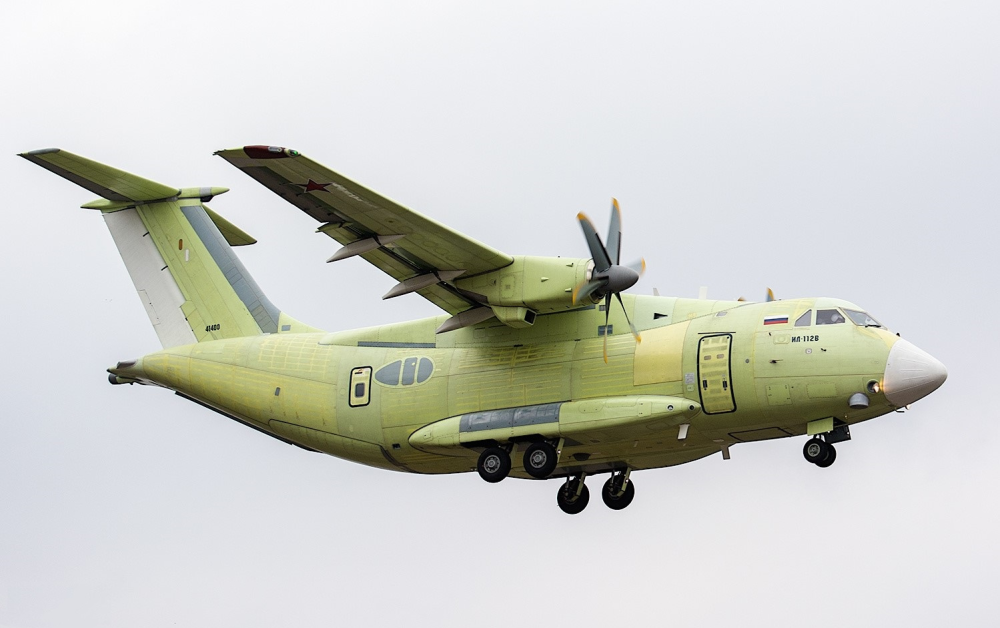 俄罗斯已向国外客户交付最新的军用运输机伊尔112ve