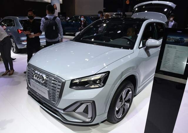 续航没增加造型基本和原版一致纯电奥迪q2l好在价格便宜