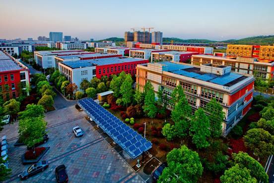 接下来,大学科技园一方面将加大青年人才的招引力度,让更多的外来年轻