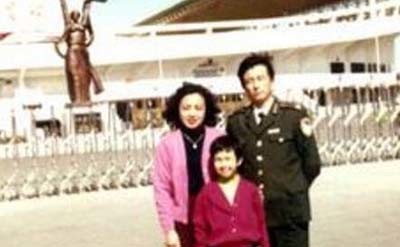 叱咤东三省的梁旭东我有三把刀足够我在社会黑白通吃