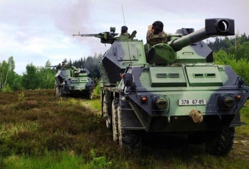 加榴炮急速射 炸翻俄军车队 指挥部被弹雨覆盖 中将副军长重伤 全网搜