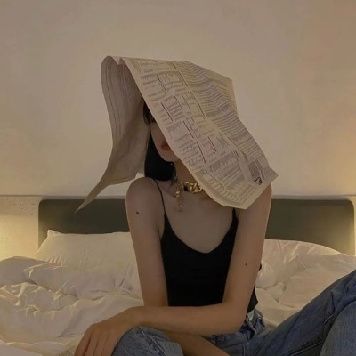 10,生活或许会有遗憾,希望未来依旧美好.11,醉眼看人间,人人都温柔.