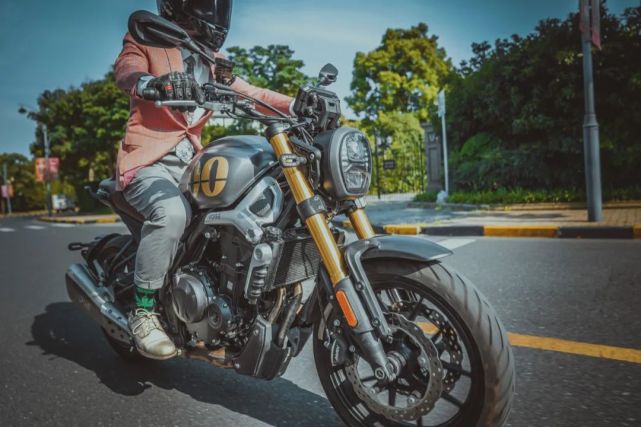 �޼�500AC�롰��װ��ͽ��