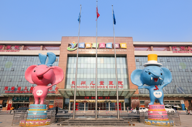 前方连线河南省儿童医院郑东院区2天2夜接转诊117名急重症儿童