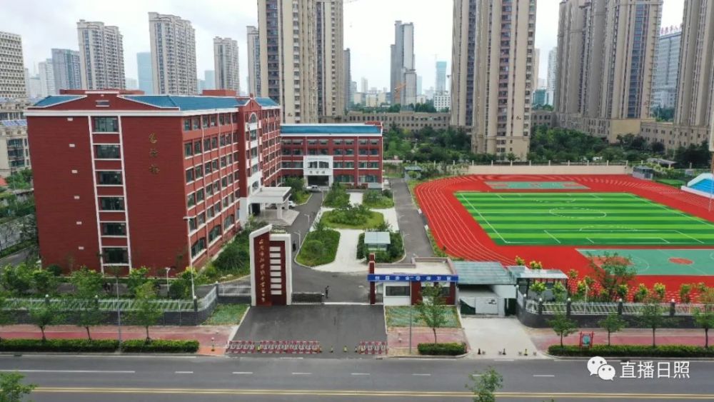 7月20日,"日照市北京路中学"官方公众号中提到,该校区是为解决北京路