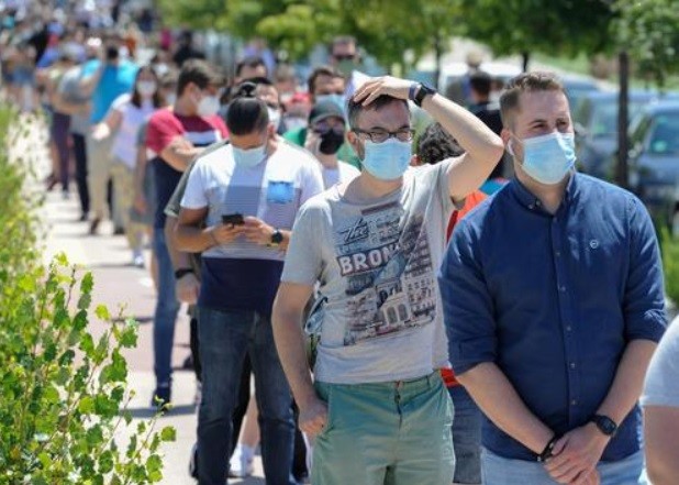 西班牙逾八成新增新冠病例未接种疫苗