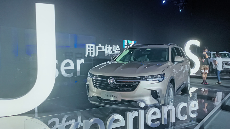 2.0T四驱七座SUV不到28万，昂科威Plus值得买吗？