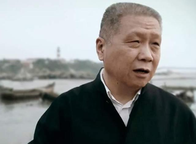 不过幸好马未都的曾祖父,马丹林的爷爷对于教育的重要性是心知肚明