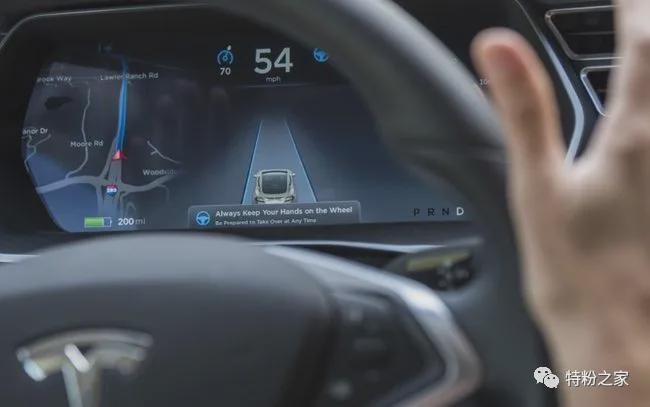 FSD特斯拉可自动换挡，无需换挡杆和转向杆！