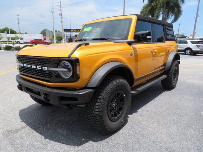 福特全新SUV实拍曝光！搭2.7T，配可拆卸布蓬软顶，叫板牧马人