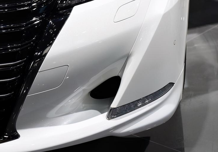 丰田使出“杀手锏”！新车比奔驰S级还霸气，21万还看啥本田大众