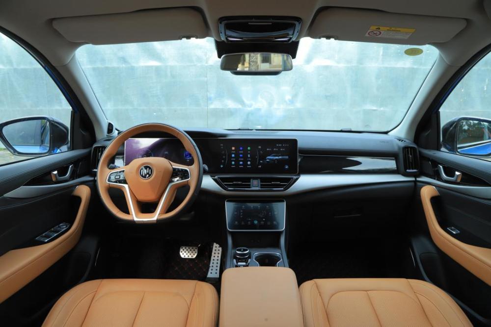 够智能但还可以更聪明牛车网试驾威马w6