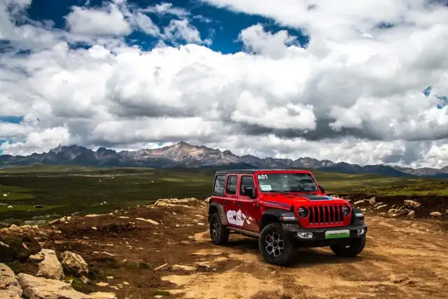 牧马人4xe，能“电”到你吗？