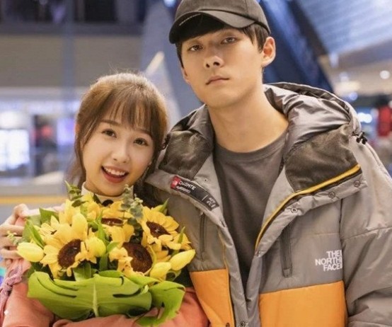 张雨剑成最逗秦明本色出演大神养成记与周雨彤搭档无cp感