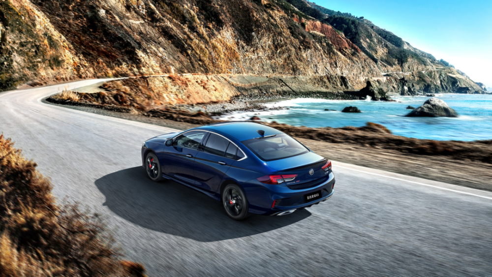 顶配不足25万，难掩运动气质，改款君威GS值不值得买？