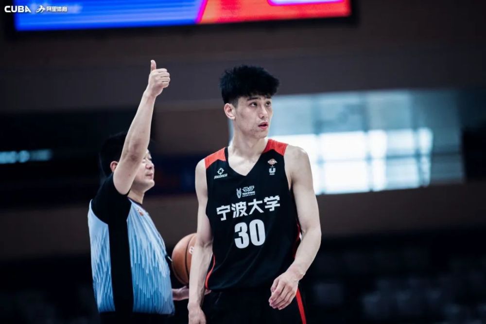 内附采访北京首钢高顺位选中宁大当家球星栾利程泪洒会场