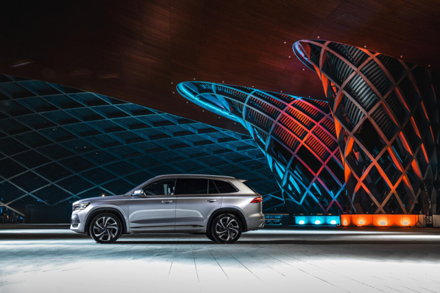 吉利高端化再落一子：“中国星”与领克合力加速抢食合资份额