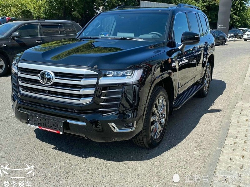 3.5T中东版陆巡海外52.4万，如果进口到国内，价格可能让你失望