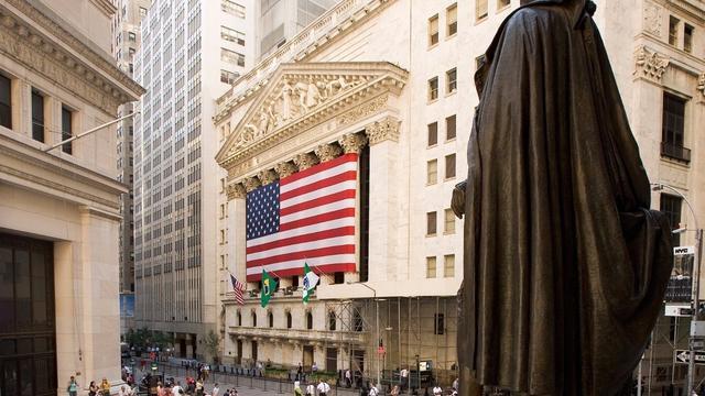 中国上半年gdp超过美国_上半年,我国GDP约8.2万亿美元,全年预计超过17万亿美元,美国呢?