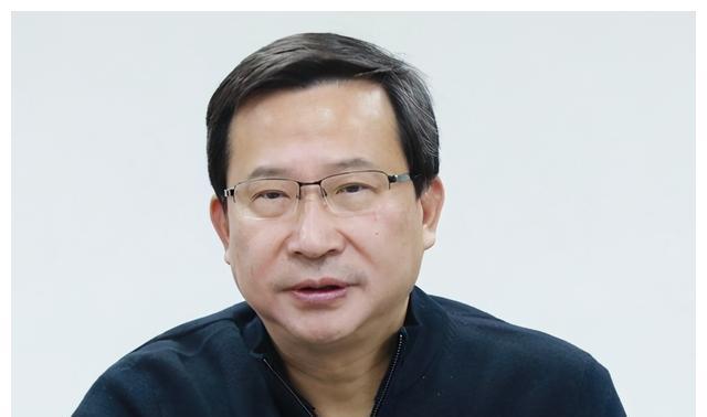 裴纲,耿美玉学术造假的邮件草稿被公之于众以来,饶毅还大力批驳了很多