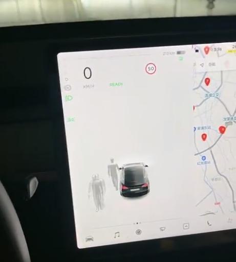 四川成都：停车场凌晨空无一人，特斯拉雷达却检测到车旁有人走动