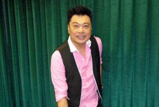 大陆男明星排行榜_香港TVB男星,在内地送快递不把自己当明星;太接地气了