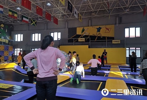 榆林夫子庙飞鲨蹦床公园突然关门会员卡里的钱要打水漂