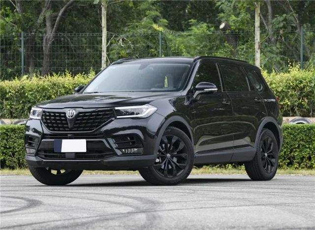 “换壳宝马”彻底倒下！10万起售，与汉兰达同级，亏36亿也卖不动