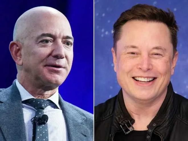 马斯克嘲笑贝索斯太空首飞 网友还为他们做了表情包