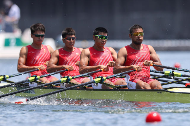 奥运赛艇男子四人双桨预赛中国队小组第四进入复活赛
