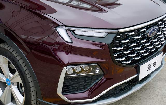 福特又一“精品”，车长超4.9米配2.0T，爆出224匹马力