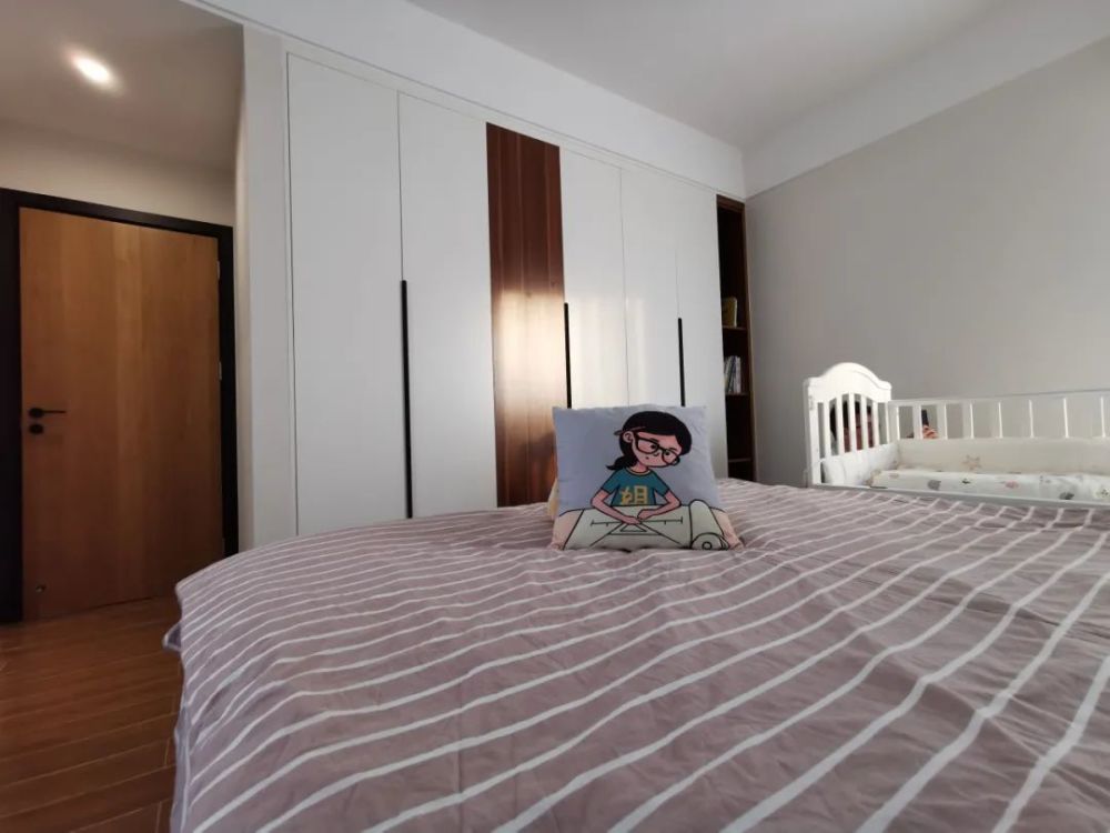 层高不够做吊顶,石膏线又有点low?现在流行做双眼皮了!_腾讯新闻