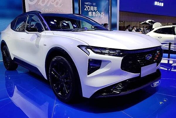 全新福特EVOS为中国市场制造，内饰堪比BBA车型