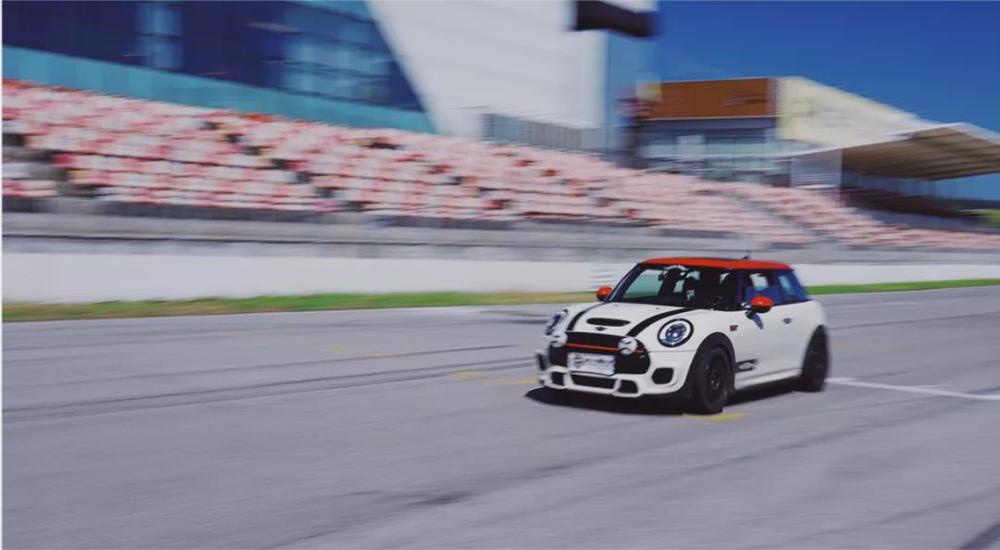 小姐姐的心头好？MINI小车了解一下！