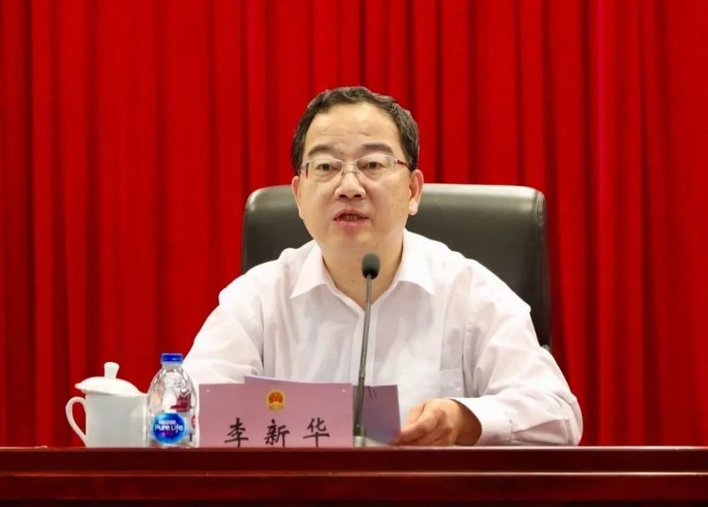 徐汇区十六届人大常委会举行第四十一次扩大会议评议区政府2021年上