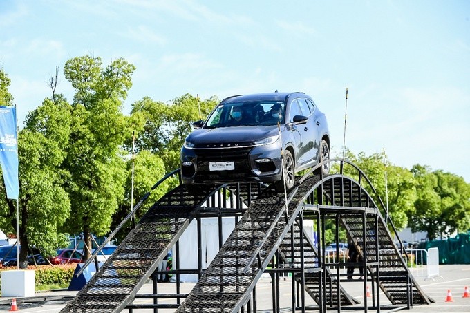 不到13万就能拿下四驱，星途TX超能四驱有多值？