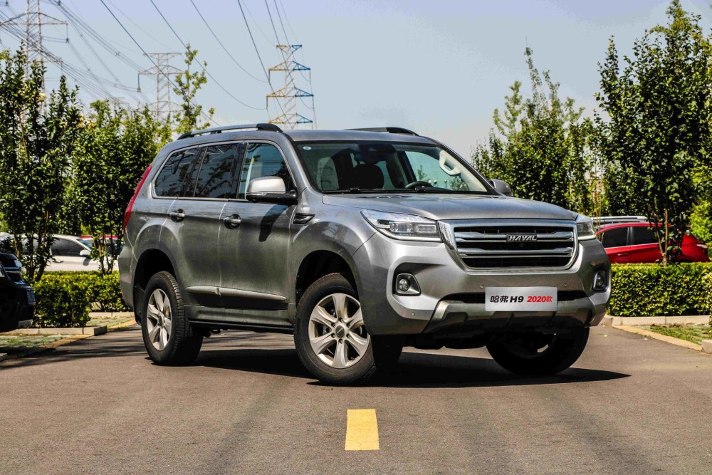 哈弗新款H9现真身！前脸神似普拉多，车身加长，内饰换大屏