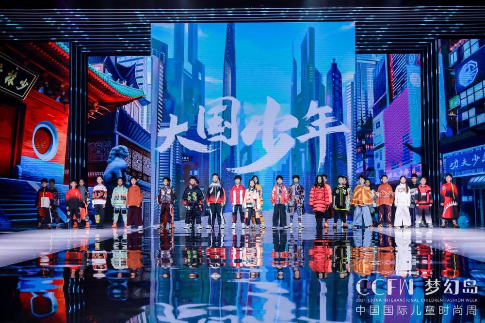 幼儿衣服品牌排行榜_2020中国服装十大品牌排行榜重磅揭晓