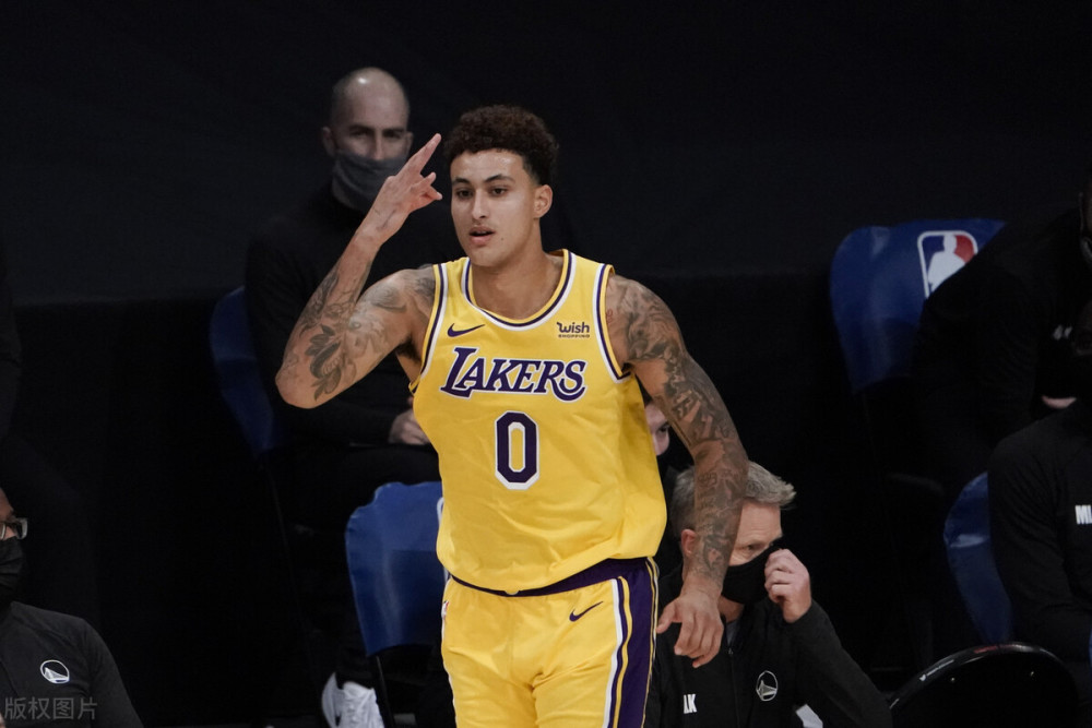 不舍珍妮!库兹马认为自己未得到湖人的重视,他已经收拾好了行囊