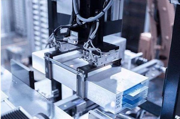 宁德时代起诉中航锂电背后的恩怨纠葛