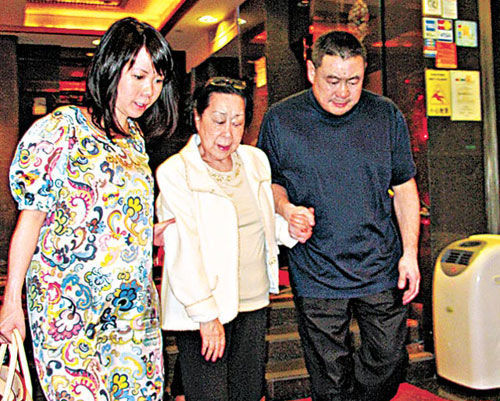 刘銮雄70岁生日刘鸣炜刘秀融都没出现香港富豪也没人来祝贺