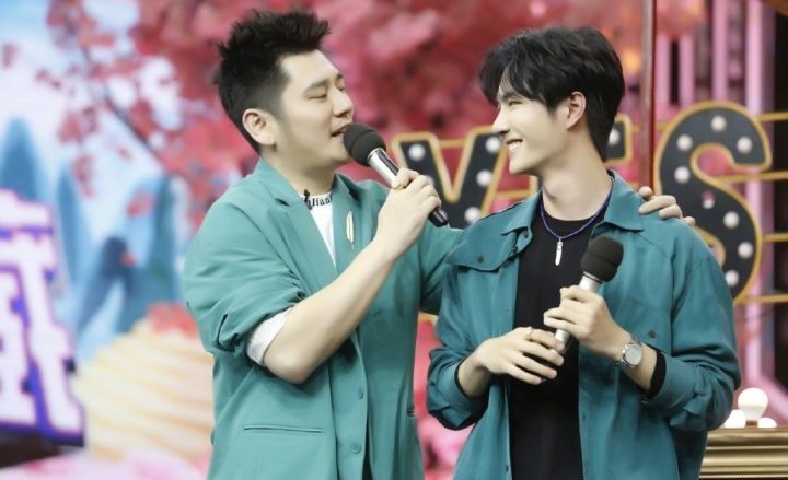 天天向上又捧小鲜肉2班小兄弟亮相节目组频繁提王一博