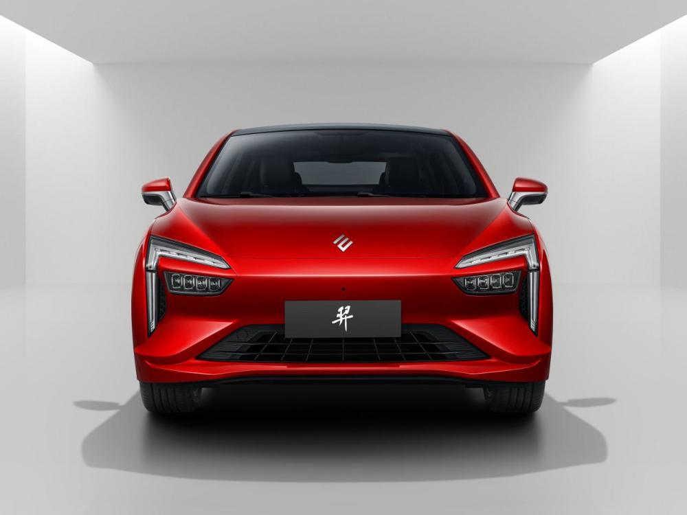 雷诺江铃羿信息曝光，全球先锋智电轿跑