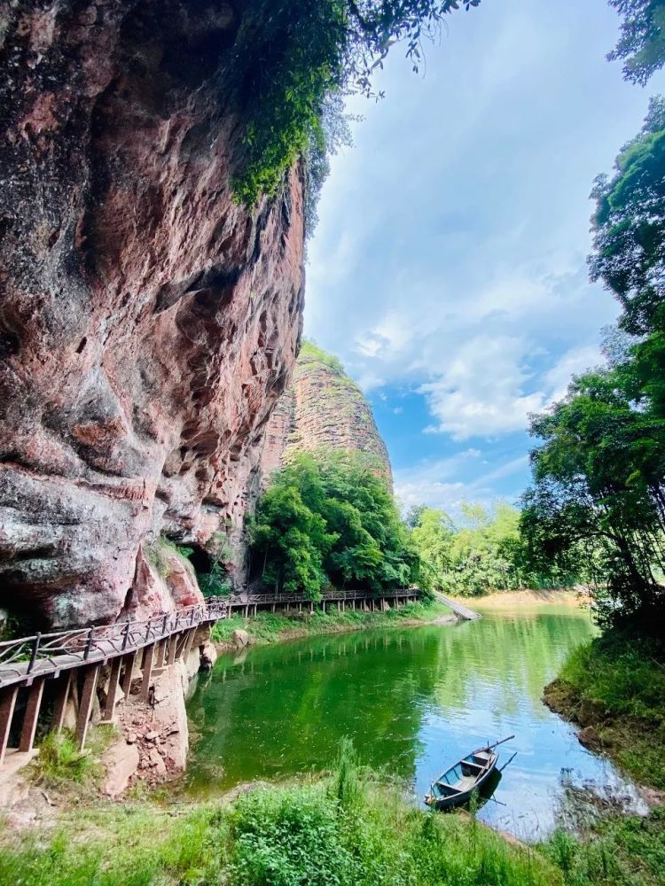 央视评中国十大最美县城第一名让人意外