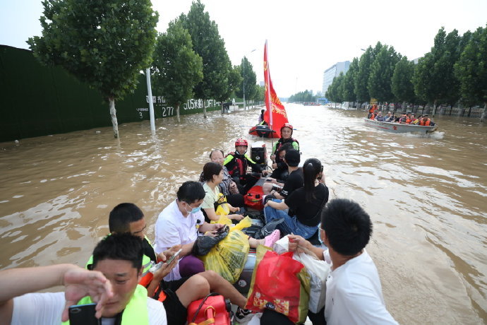 河南暴雨直擊_騰訊新聞