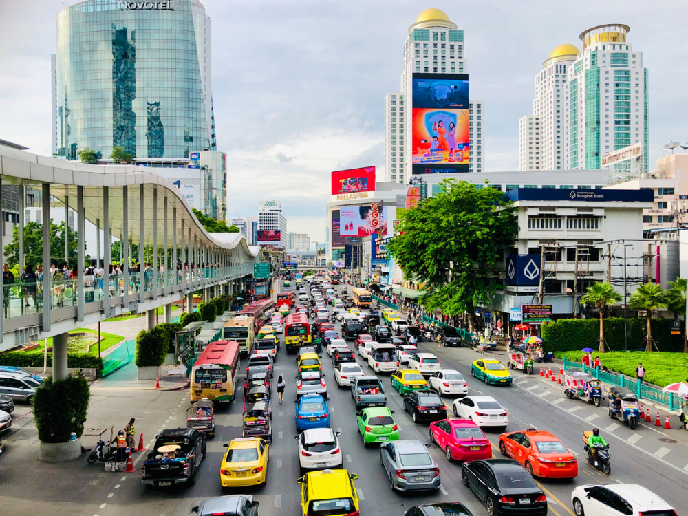 东南亚毗邻中国，为什么遍地都是日系车，中国车却几乎见不到？