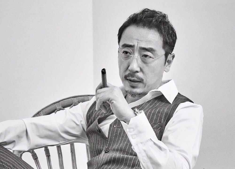 令人毛骨悚然的李丰田,他才是最该爆的内地演员_腾讯新闻