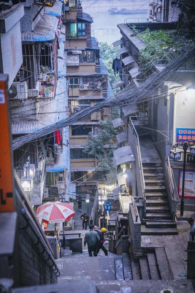 白象居,超有特色的重庆民居,很多电影都在这里取景