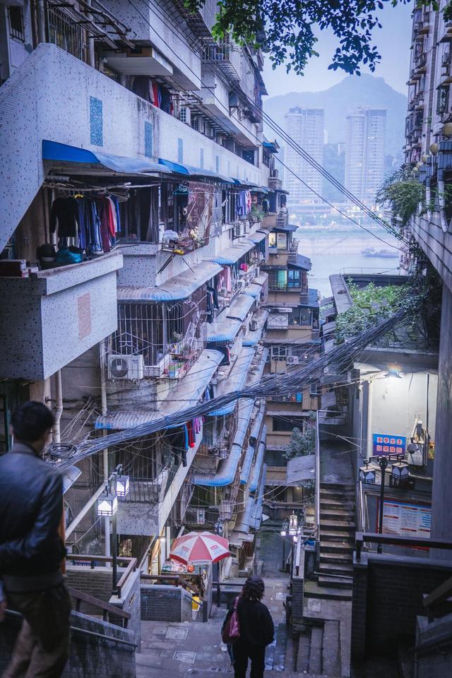 白象居,超有特色的重庆民居,很多电影都在这里取景