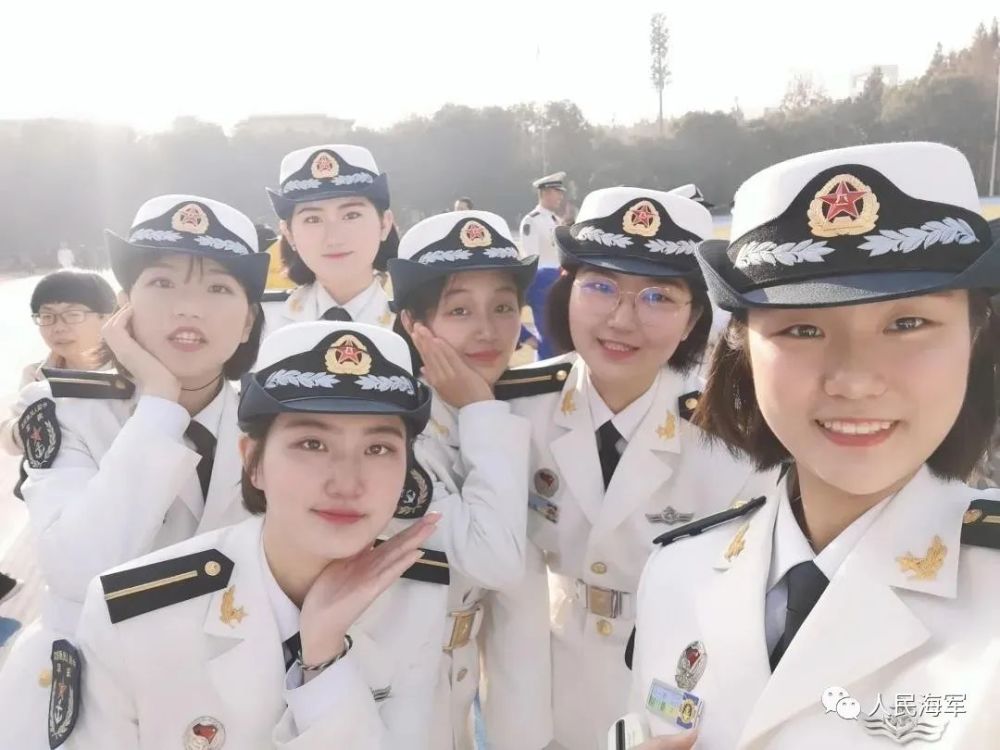 海军院校录取通知书我的学员证也是我的